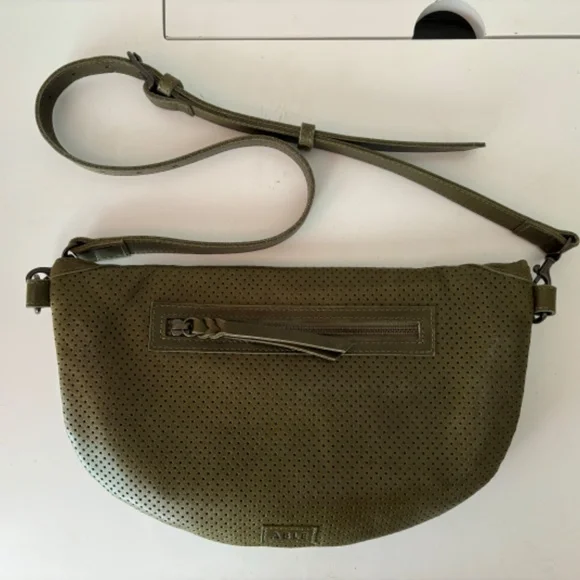 Able Berkeley Belt Bag, Perforated Moss Green. - Picture 2 of 6